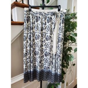 Cato Women Black & White Polyester Pull-On Comfort Waist Long Maxi Skirt Size XL